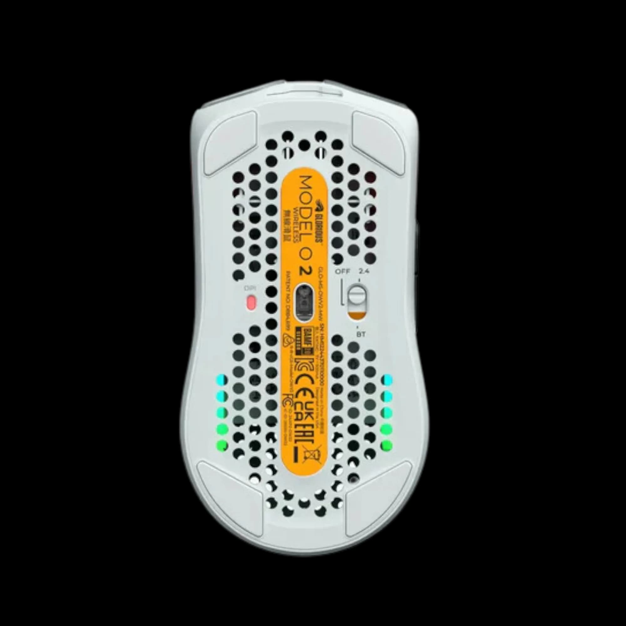 Glorious Model O2 Wireless White 3