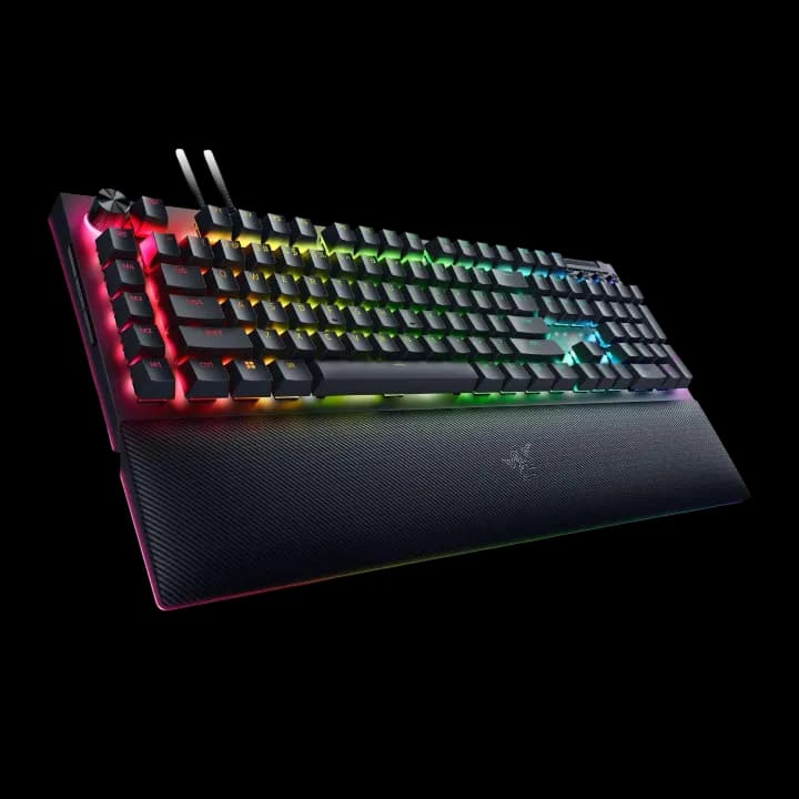 Razer BlackWidow V4 Pro Mechanical 2