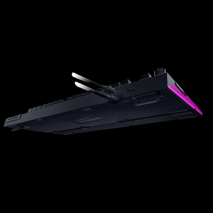 Razer BlackWidow V4 Pro Mechanical 3