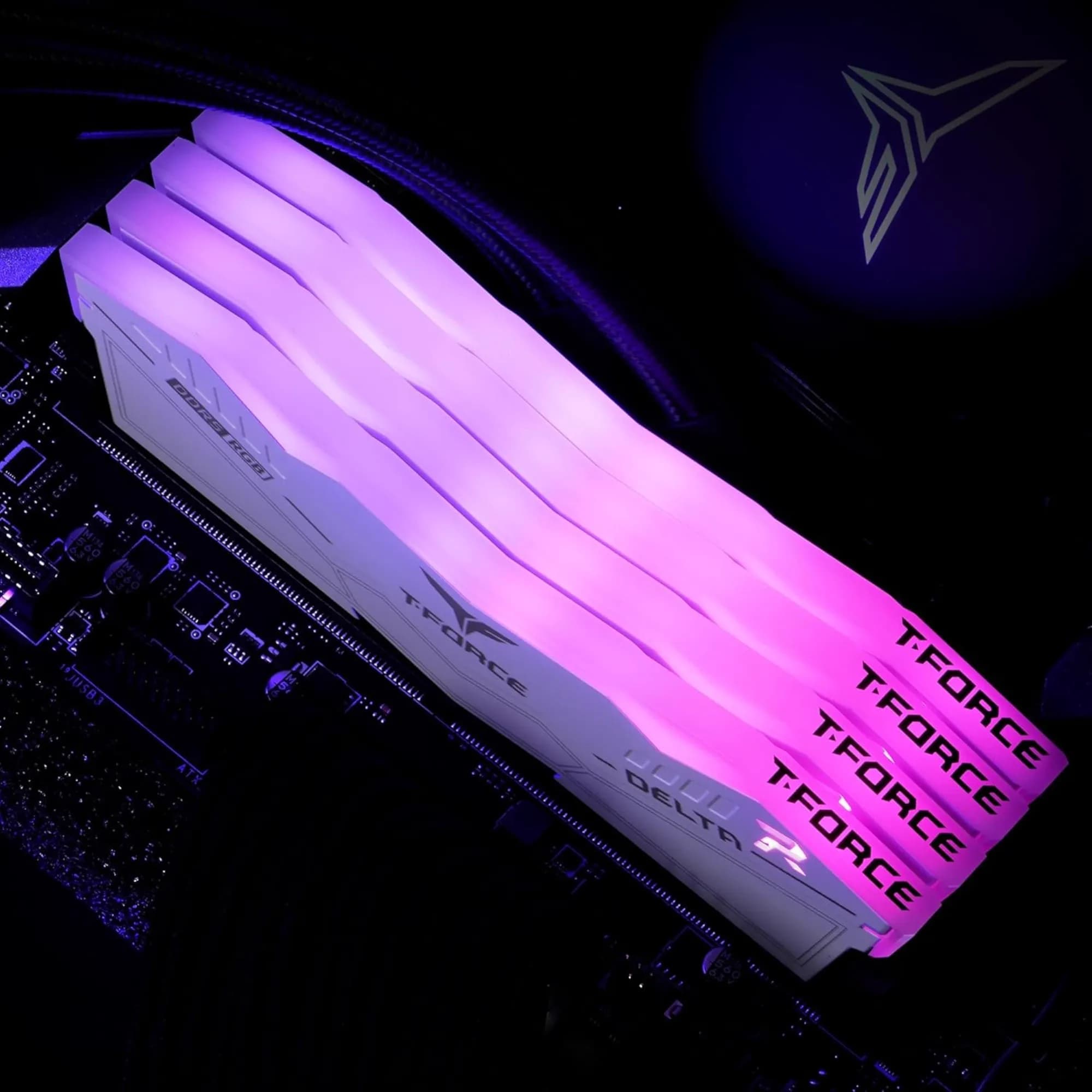 T-FORCE RGB DDR5 32GB 2x16GB 6000MHz White 3